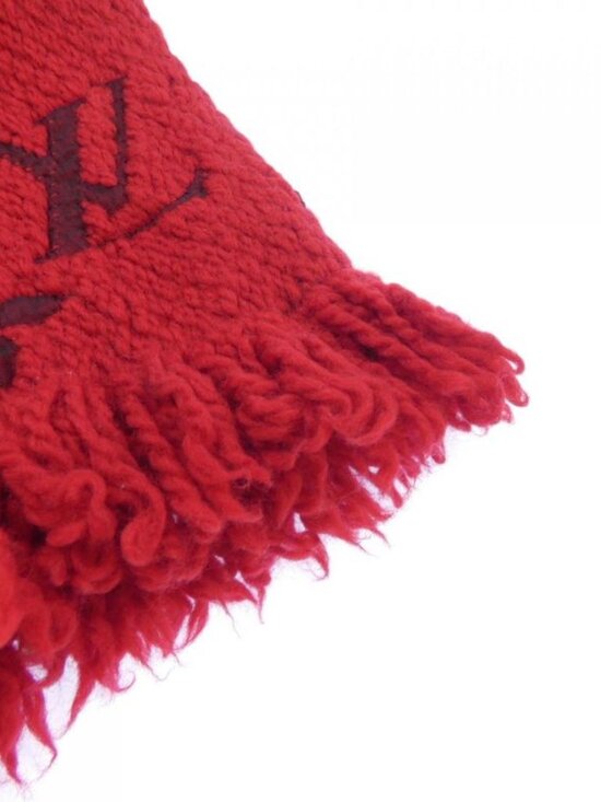 Louis Vuitton Logomania Scarf - Picture 2 of 4